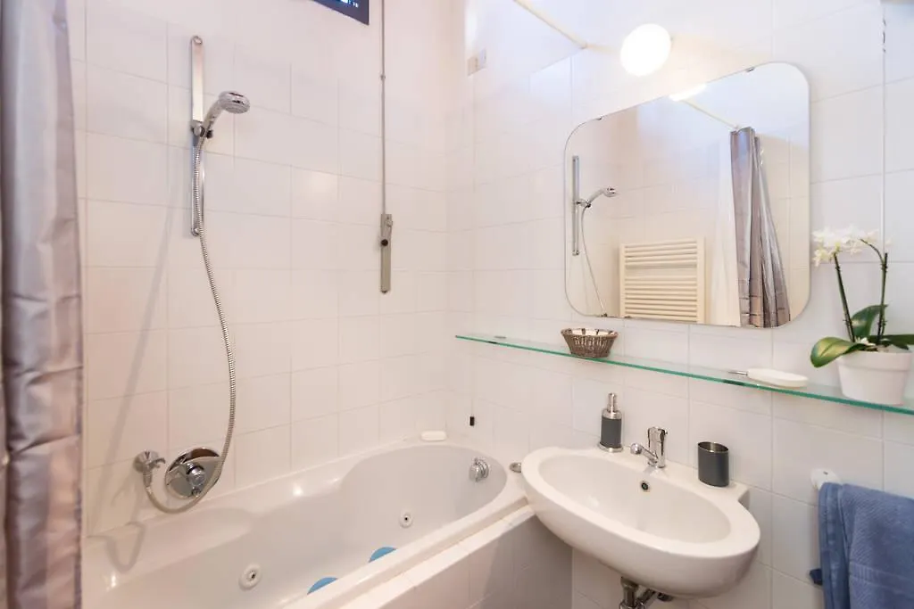 Apartment Cuore Di Firenze 0*, Florence
