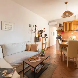 Apartment Piccolo Iris, Florence
