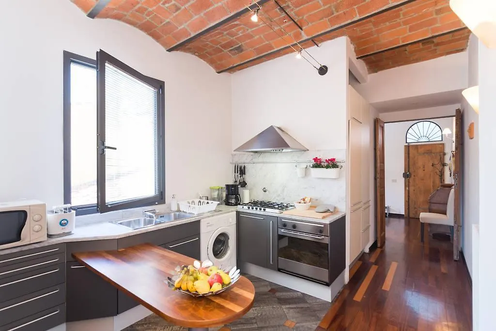 Apartment Cuore Di Firenze  Florence